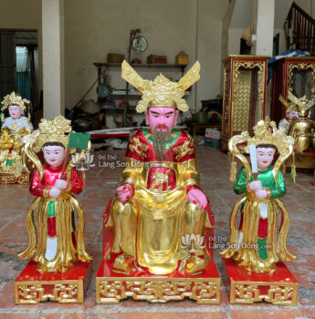 Tượng Trần Triều và Nhị vị Vương cô