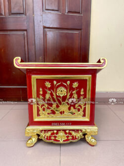 Bàn Tụng Kinh
