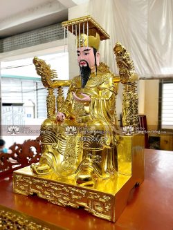 Tượng Vua Cha Ngọc Hoàng