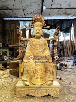 Tượng Thành Hoáng Làng Gỗ Mít