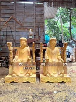 Tượng Vương Mẫu Và Tượng Quan Hoàng