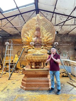 Tượng Phật Thiên Thủ Thiên Nhãn Chùa Bút Tháp