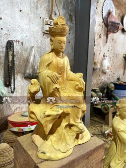 Tượng Quan âm Toạ Sơn