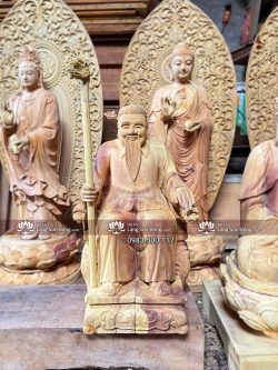 Tượng ông Cố Bẩy