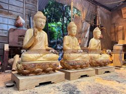 Tượng Tam Thế Phật Mẫu Cổ Thế Kỷ 16
