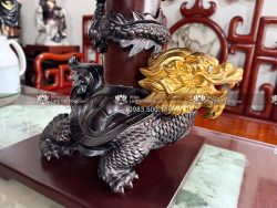Bàn Tụng Kinh Rồng