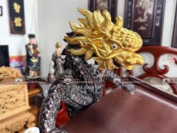 Bàn Tụng Kinh Rồng