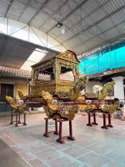 Kiệu Bát Cống Long đình Mui Luyện