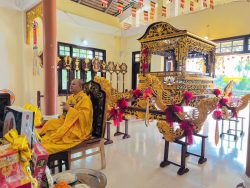 Kiệu Bát Cống Long đình Mui Luyện