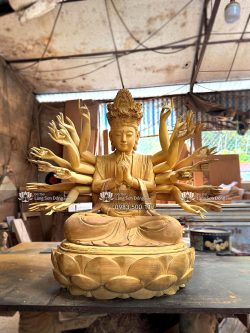 Tượng Phật Chuẩn đề