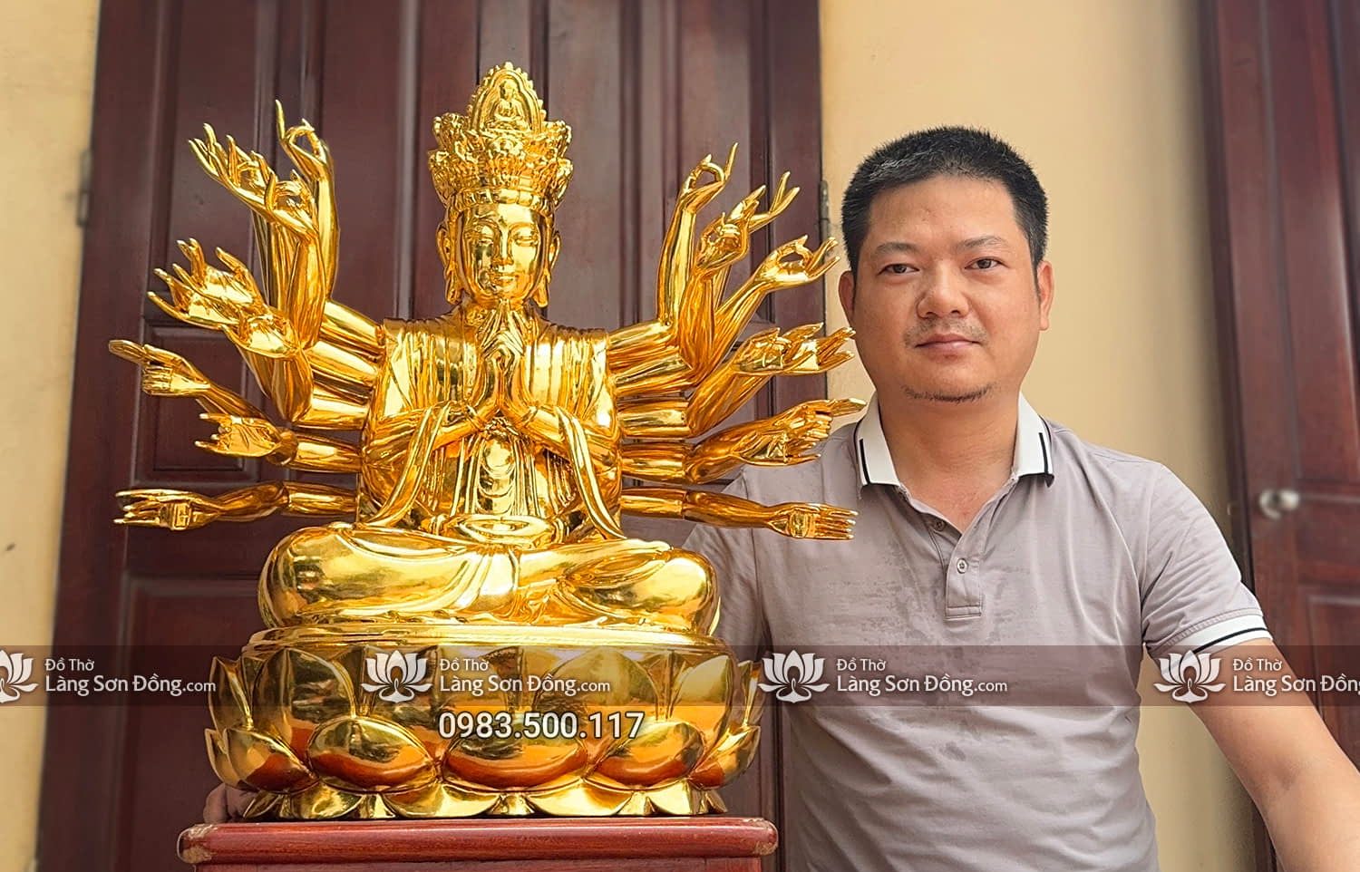 Tượng Phật Chuẩn Đề gỗ Mít, sơn thếp vàng truyền thống
