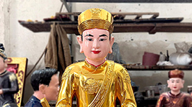 Tượng Ông Hoàng Mười sơn son thếp vàng